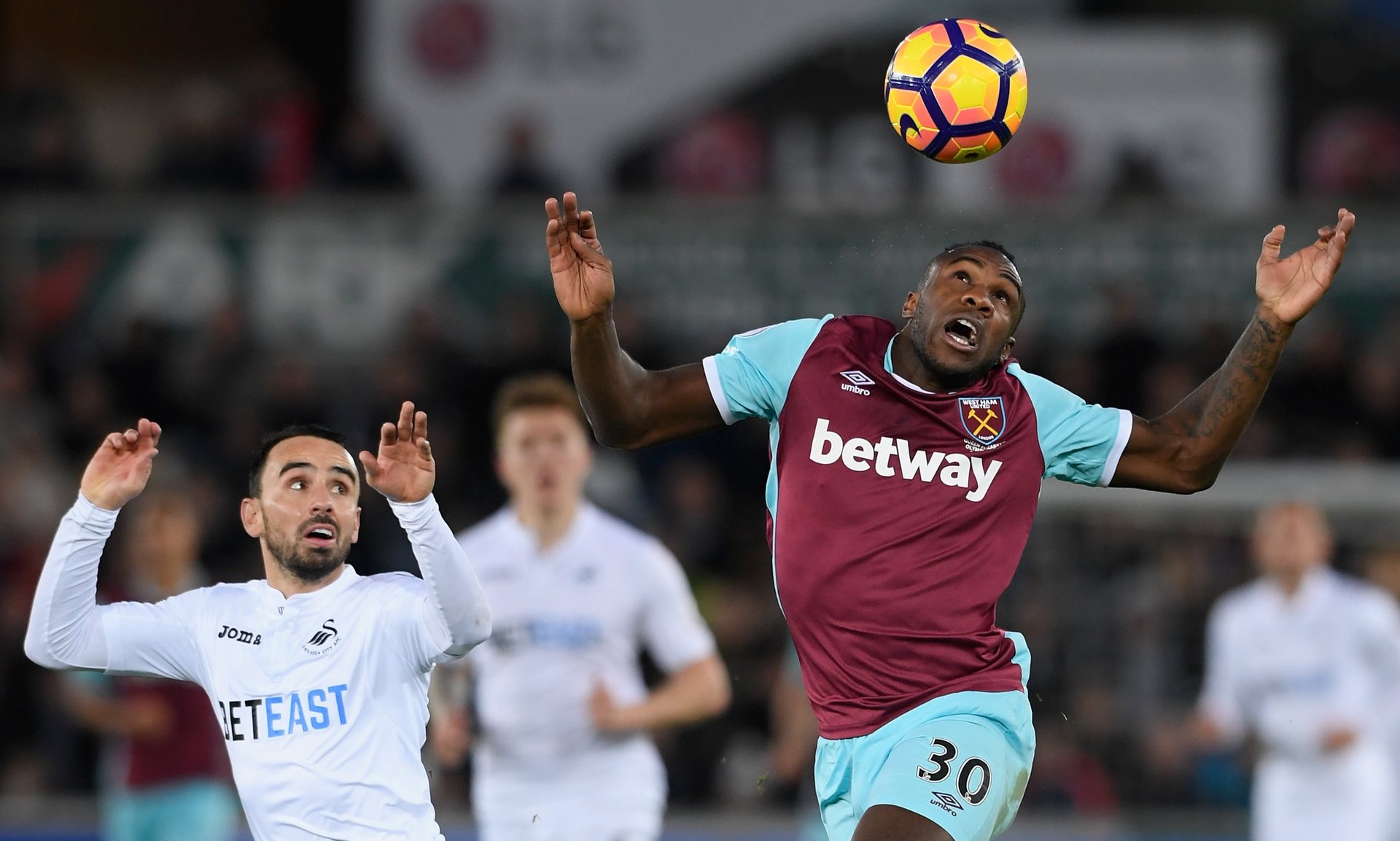 扮演着关键 扮演着关键